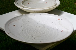 Gebrauchsgeschirr aus Steinzeugton. Töpferei im Odenwald. Barbara Macholz